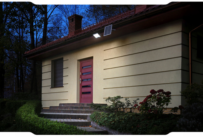 Spectrum NOCTIS SOLARIS 200W naświetlacz solarny z czujnikiem ruchu 6000K