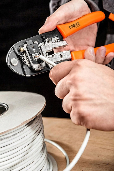 NEO Szczypce do końcówek telefonicznych 4P, 6P, 8P